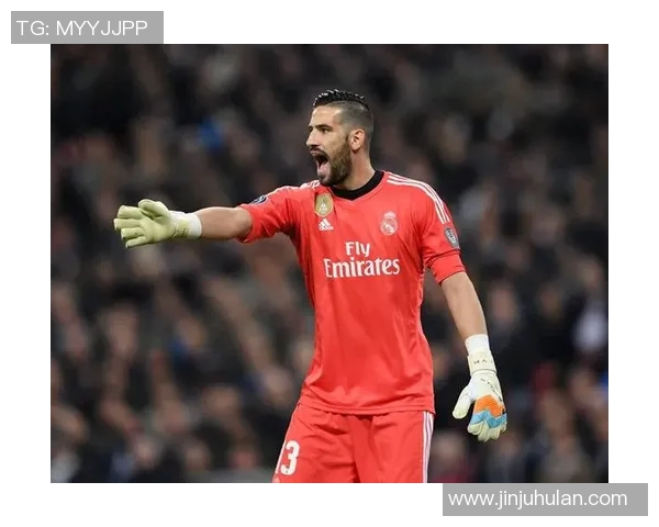 顶级球星全方位足球训练揭秘助你快速提升技战术与身体素质